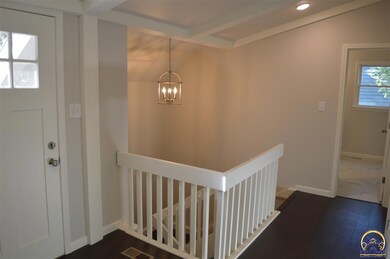 3554 SW Nottingham Rd, Topeka, KS 66614 - photo 2