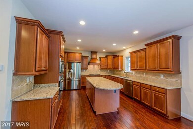 2039 Brodick Ln, Gambrills, MD 21054 - photo 7