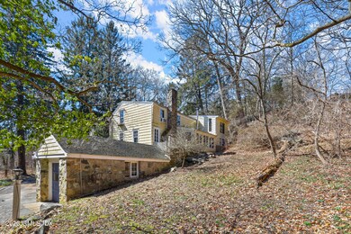 268 Cognewaugh Rd Cos Cob CT-print-007-0