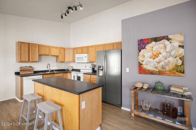 11-web-or-mls-6909 Briar Loop Exports-11