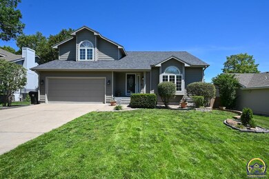 5654 SW 34th Place, Topeka, KS 66614 - photo 2