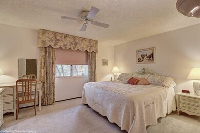 9806 W Wrangler Dr, Sun City, AZ 85373 - photo 4