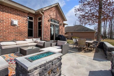 375 Woodside Ct, Batesville, IN 47006 - photo 7