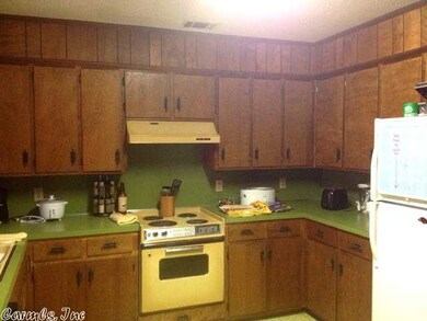 2213 Lookout Ave, Conway, AR 72034 - photo 4