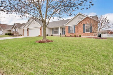 7 years young ROOF, and such gorgeous curb appeal!