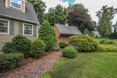 92 Elm St N, Barre, MA 01005 - photo 2