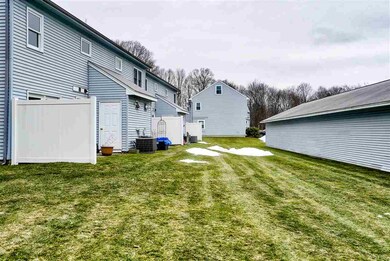 17 Birchwood Dr, Milford, NH 03055 - photo 4