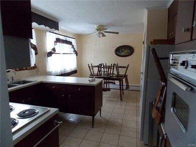 513 Lombard St, Tamaqua, PA 18252 - photo 7