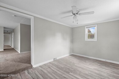 412 Houston Rd, Jacksonville, NC 28540 - photo 4