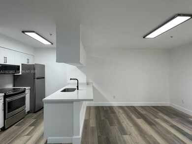 440 S Park Rd unit 4306, Hollywood, FL 33021 - photo 6