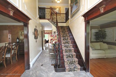 Center Hall