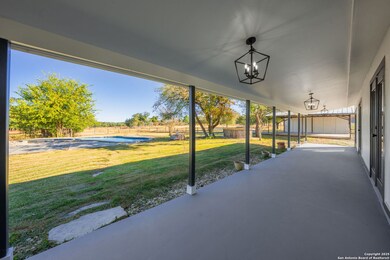 28 Ruger Rd, Fredericksburg, TX 78624 - photo 5