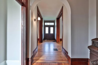 8410 Curzon Ave, Cincinnati, OH 45216 - photo 6