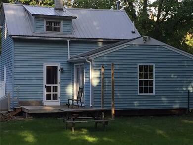 10 Swan St, Portland, ME 04102 - photo 5