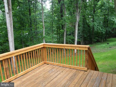 45610 Baringer Dr, California, MD 20619 - photo 7