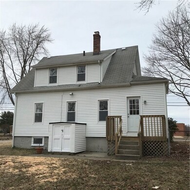 298 Sandy Ln, Warwick, RI 02889 - photo 2