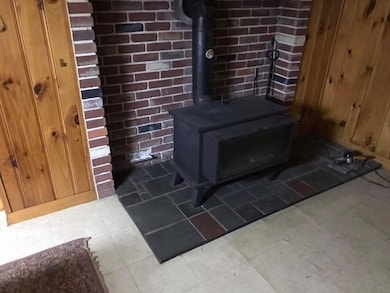 24 Sitnik Ave, Chicopee, MA 01013 - photo 5