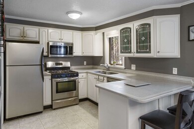 16 Drury Ln unit U8, Nashua, NH 03064 - photo 2