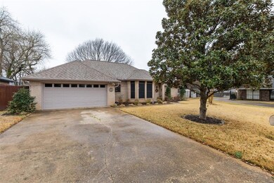 6425 Whitney Ct, North Richland Hills, TX 76182 - photo 3