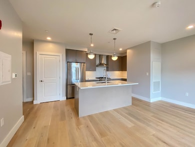 1650 Commonwealth Ave unit 404, Boston, MA 02135 - photo 5