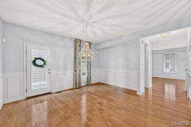 3275 Simeon Bunker St, Saint Charles, MO 63301 - photo 6