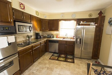 109 Allen Place, Jacksonville, NC 28546 - photo 3