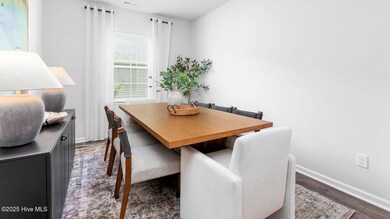 572 Bryson Blvd-10