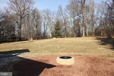 904 Hoffmaster Rd, Knoxville, MD 21758 - photo 5