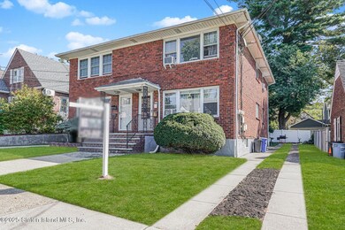 124 van Cortlandt Ave, Staten Island, NY 10301 - photo 2