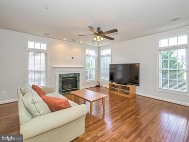 12108 Cypress Spring Rd, Clarksburg, MD 20871 - photo 7