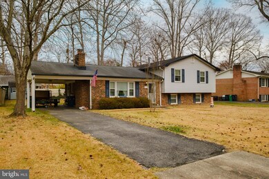 6917 Greenwood Dr, Glenn Dale, MD 20769 - photo 2