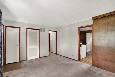 240 Whiteland Rd, Whiteland, IN 46184 - photo 7