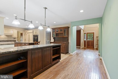 257 Beechwood Dr, Bryn Mawr, PA 19010 - photo 6