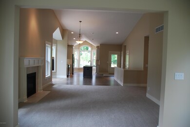 2531 Summit Ridge Dr NE unit 22, Grand Rapids, MI 49505 - photo 7