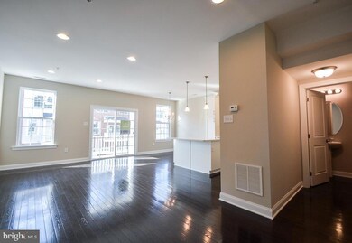 762 W 2nd St, Lansdale, PA 19446 - photo 2