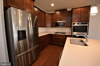 20234 Huntington Ct, Hagerstown, MD 21742 - photo 6