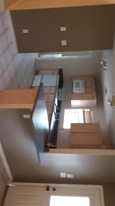 70491 I St unit W, Covington, LA 70433 - photo 3