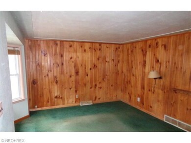 4860 Ferndale Ave, Sheffield Lake, OH 44054 - photo 3