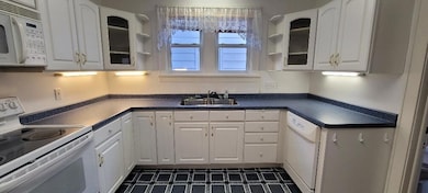 1139 Elizabeth Ave, Marinette, WI 54143 - photo 3