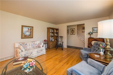 The reverse view of the living room shows the hall