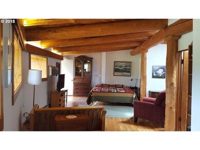 37901 Boulder Flat Ln, Halfway, OR 97834 - photo 2