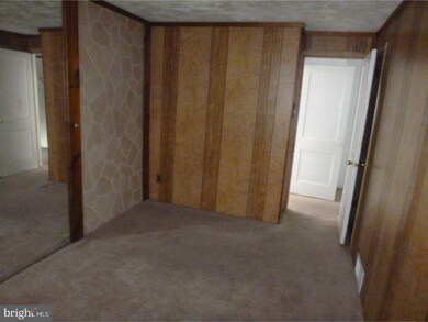 11 Concord Rd, Darby, PA 19023 - photo 7