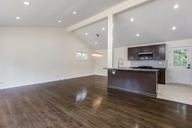 8717 Gross Point Rd, Skokie, IL 60077 - photo 5