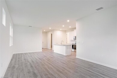 6530 Good Life St, Fort Myers, FL 31570 - photo 5