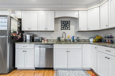 51 Jordan Ave_124