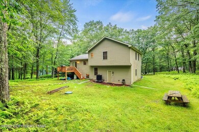 1119 Grouse Ct, Bushkill, PA 18324 - photo 2