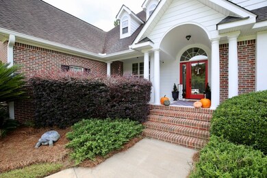 122 Sweetbriar Lakes Dr, Thomasville, GA 31757 - photo 2