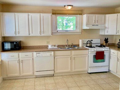 8 Third Street Eastport kitchen 2