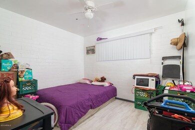 1081 N California St, Chandler, AZ 85225 - photo 7