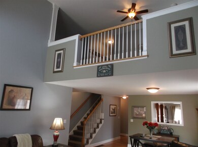 43 Arbor Cir unit 43, Litchfield, NH 03052 - photo 7